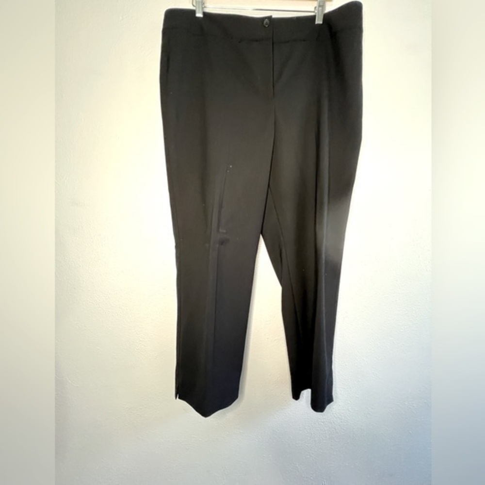 Talbots black dress pants, “Heritage” Sz 16. Cropped. Preowned. Like new.